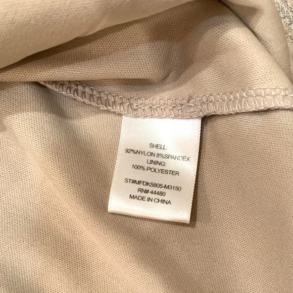 Black Lace Shift Dress - Picture 4 of 7